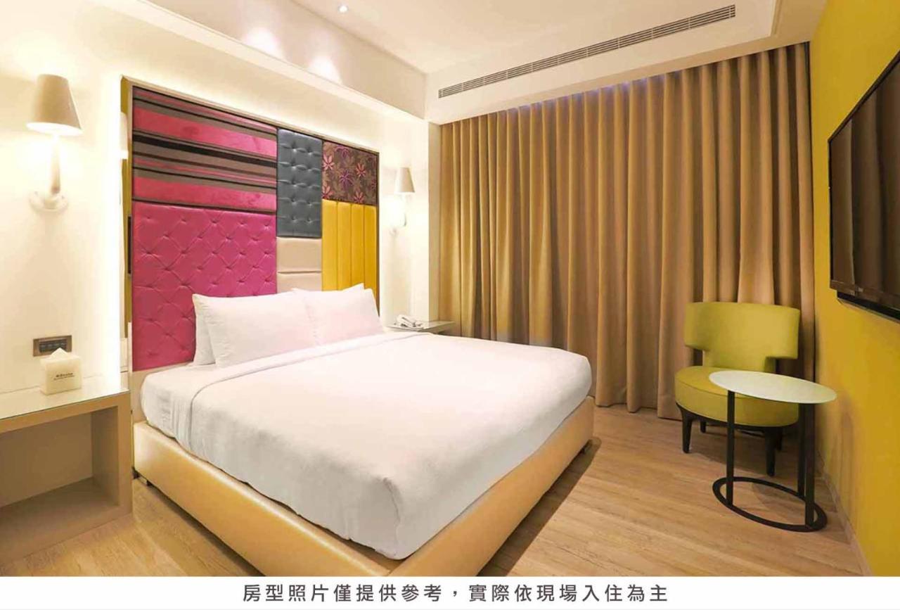 Royal Group Hotel Bo Ai Branch Kaohsiung Esterno foto