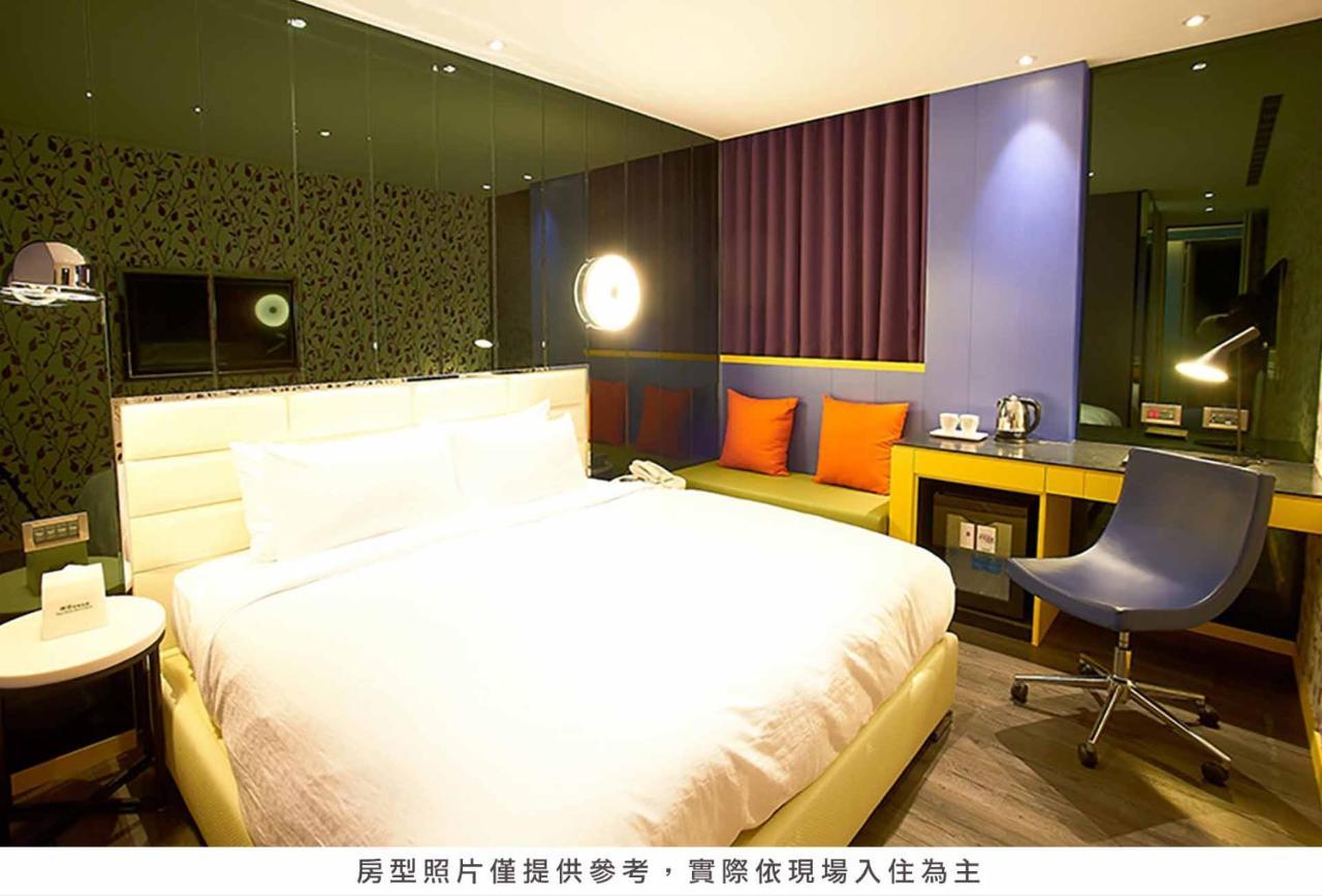 Royal Group Hotel Bo Ai Branch Kaohsiung Esterno foto