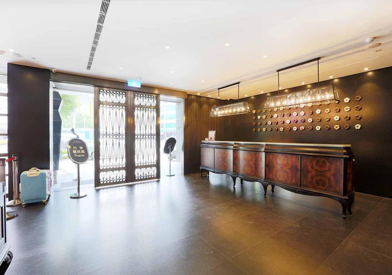 Royal Group Hotel Bo Ai Branch Kaohsiung Esterno foto